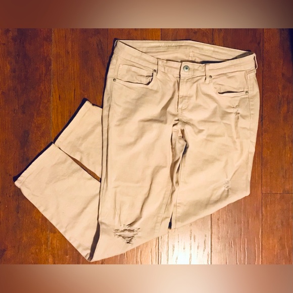 🧿SALE🧿 Vintage Light Pale Pink Distressed Cropped Jeans - Picture 1 of 3